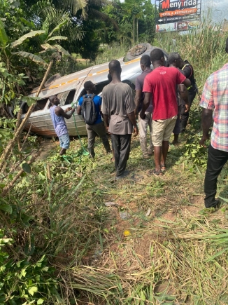 Five killed in road crash at Ayensudo Meyinda