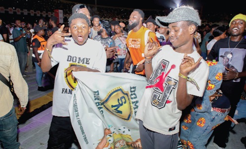 Shatta Wale’s fans jamming to his songs