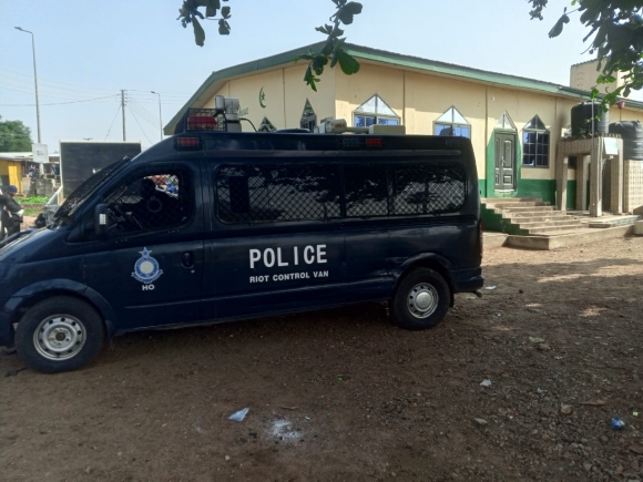 Armed military, police personnel take over Ho Central Mosque