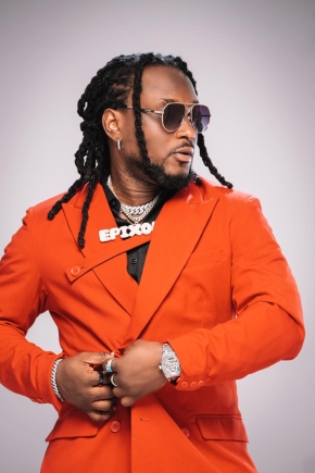 Kickstarting the New Year: Your faves share their resolutions