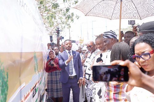 Ernest Adomako (left), MP for Okaikwei South, explaining the module of the Okaikwei South Public Schools Renovation and Upgrade project to Haruna Iddrisu (right), Minister of Education, King Tackie Teiko Tsuru II (2nd from right), Ga Manste, and some dignitaries during the ceremony. Picture: EDNA SALVO KOTEY Ernest Adomako (left), MP for Okaikwei South, explaining the module of the Okaikwei South Public Schools Renovation and Upgrade project to Haruna Iddrisu (right), Minister of Education, King Tackie Teiko Tsuru II (2nd from right), Ga Manste, and some dignitaries during the ceremony. Picture: EDNA SALVO KOTEY