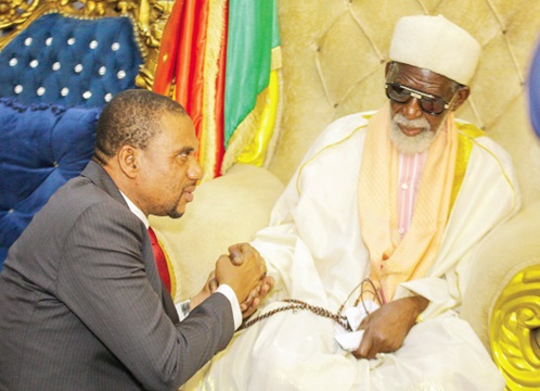 Sheikh Osman Nuhu Sharubutu (right), National Chief Imam, blessing Farihan Alhassan, Managing Director of GCB Bank PLC. Picture: CALEB VANDERPUYE Sheikh Osman Nuhu Sharubutu (right), National Chief Imam, blessing Farihan Alhassan, Managing Director of GCB Bank PLC. Picture: CALEB VANDERPUYE