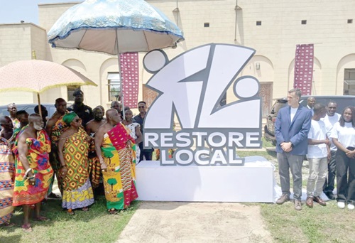 Sean Dewitt (3rd from right), Director of Restoration at the World Resources Institute, and the Okyenhene, Osagyefuo Amoatia Ofori Panin, together with other dignitaries at the launch in Kyebi Sean Dewitt (3rd from right), Director of Restoration at the World Resources Institute, and the Okyenhene, Osagyefuo Amoatia Ofori Panin, together with other dignitaries at the launch in Kyebi