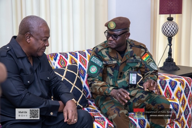President Mahama visits Ghanaian troops in Gambia