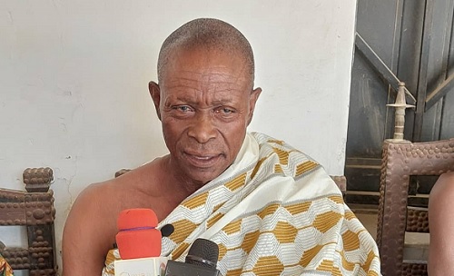 Nana Pe-Aboatea II, Baamuhene of the Banda Traditional Council, addressing the conference Nana Pe-Aboatea II, Baamuhene of the Banda Traditional Council, addressing the conference