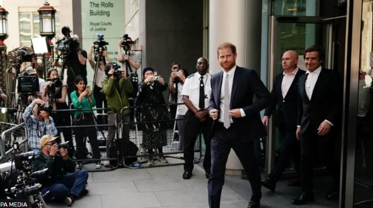Prince Harry leaving court during his 2023 hacking case against the Daily Mirror. His barrister David Sherborne on his left Prince Harry leaving court during his 2023 hacking case against the Daily Mirror. His barrister David Sherborne on his left