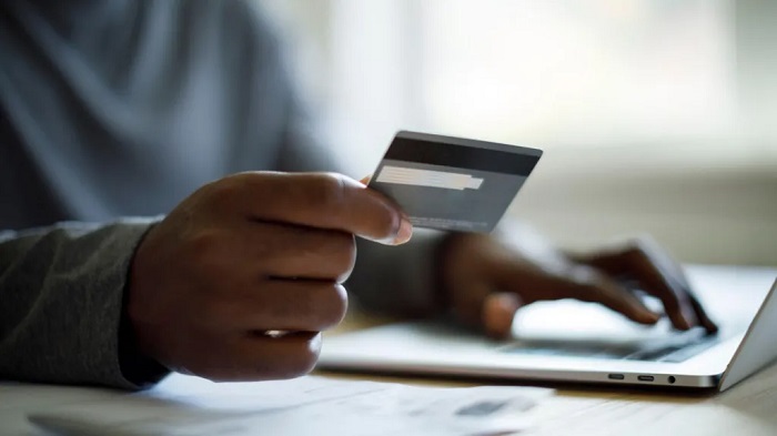 Singapore police can now seize bank accounts to stop scams