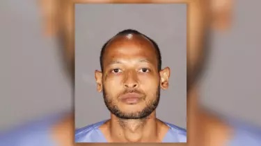 Calese Carron Crowder Man arrested after sniffing woman’s buttocks at store