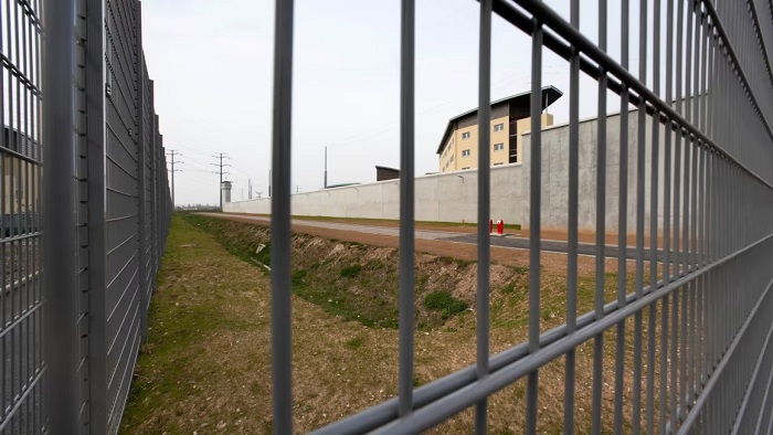 A view inside the Corbas prison near Lyon, France, in April 2009. Robert Pratta/Reuters A view inside the Corbas prison near Lyon, France, in April 2009. Robert Pratta/Reuters