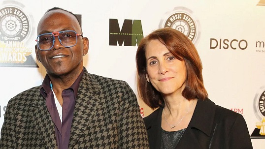 ‘American Idol’ executive Robin Kaye, husband found dead in LA home ‘American Idol’ executive Robin Kaye, husband found dead in LA home