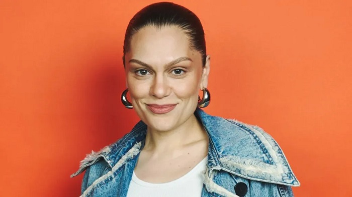 'I need a hug' - Singer Jessie J says she has breast cancer