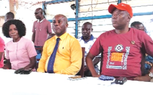 Emmanuel Drah (middle), MP for Upper West Akim Emmanuel Drah (middle), MP for Upper West Akim