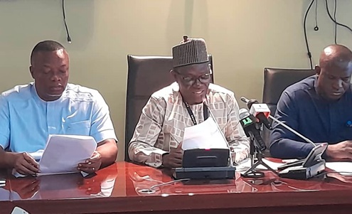 Emmanuel Bedzrah (middle), Chairman of the Energy Committee of Parliament, addressing the media Emmanuel Bedzrah (middle), Chairman of the Energy Committee of Parliament, addressing the media