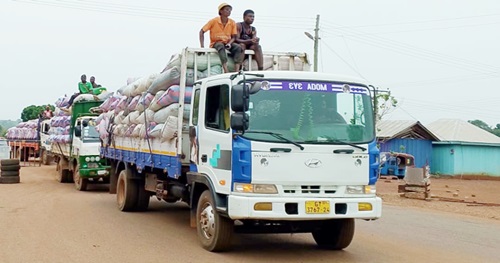 Trucks loaded with bags of raw cashew nuts at Suma Ahenkro Trucks loaded with bags of raw cashew nuts at Suma Ahenkro