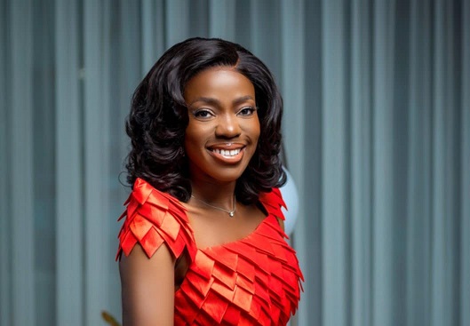 Shirley Frimpong-Manso Shirley on stage with ‘Honeymoon Hotel’
