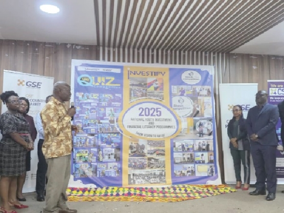 Dr Adu Anane Antwi (2nd from left), Board Chairman, SEC; Jerry Boachie-Danquah (2nd from right), Head, Marketing and Public Relations, GSE and other partners after launching the programme SEC warns youth against high-risk investment