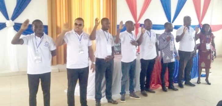 The teachers taking the oath at the launch The teachers taking the oath at the launch