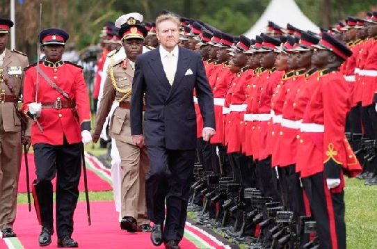 • King Willem-Alexander of The Netherlands reviews the honour guard after arriving to meet with William Ruto, Kenya's President, at State House in Nairobi, Kenya • King Willem-Alexander of The Netherlands reviews the honour guard after arriving to meet with William Ruto, Kenya's President, at State House in Nairobi, Kenya