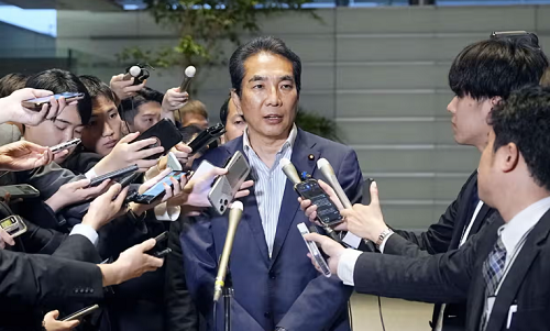 Japanese Agric Minister resigns after saying he doesn’t buy rice because he gets it free Japanese Agric Minister resigns after saying he doesn’t buy rice because he gets it free