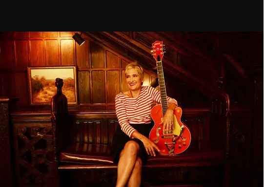 Groundbreaking musician Jill Sobule dies in house fire