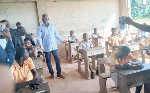 Haruna Iddrisu, Education Minister, advising the BECE candidates at Boako, Sefwi Wiawso