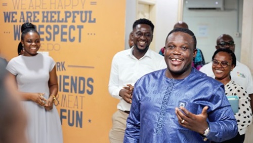 Samuel Nartey George (right), Minister of Communication, Digital Technology and Innovation, during the visit to ShaQ Express Samuel Nartey George (right), Minister of Communication, Digital Technology and Innovation, during the visit to ShaQ Express