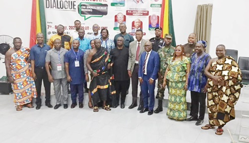 Dignitaries at the closing ceremony of the 4th annual Transformational Dialogue on Small-Scale Mining at Fiapre Dignitaries at the closing ceremony of the 4th annual Transformational Dialogue on Small-Scale Mining at Fiapre