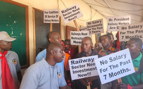 Railway workers declare strike over seven months of unpaid salaries