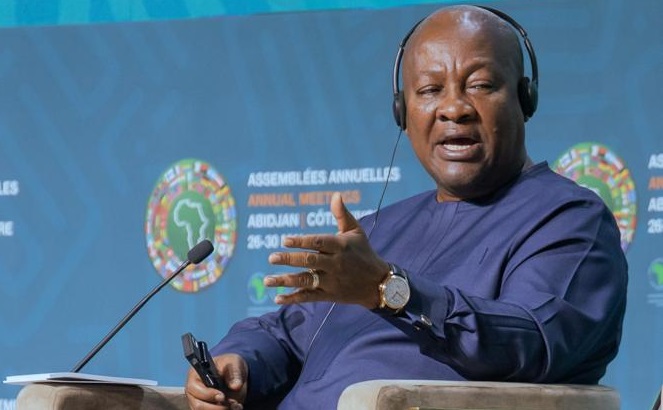 President Mahama credits strengthening cedi for sharp drop in Ghana’s debt President Mahama credits strengthening cedi for sharp drop in Ghana’s debt
