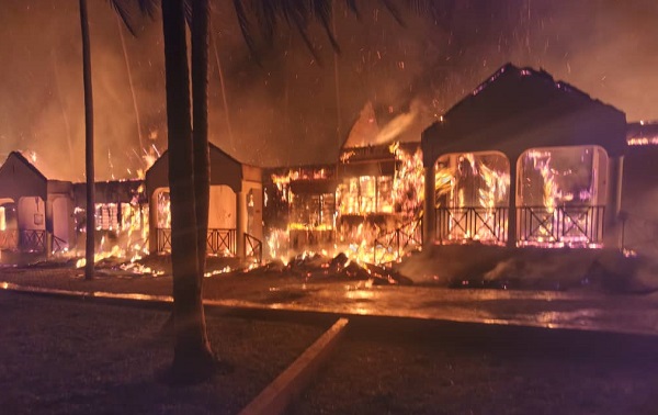 Fire guts 33 rooms at two beach resorts in Ellembelle District Fire guts 33 rooms at two beach resorts in Ellembelle District