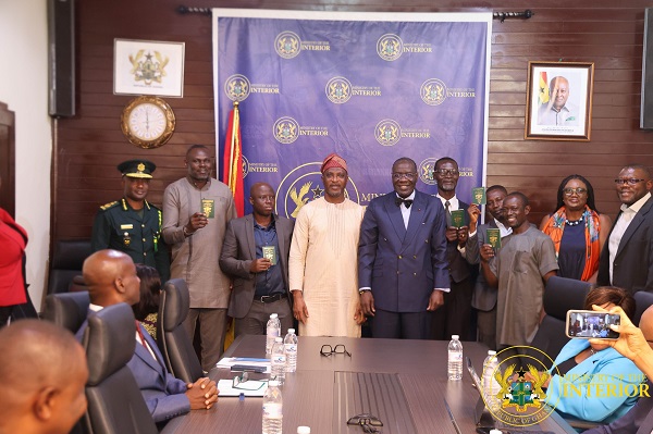 Ghana grants indefinite residence permits to 500 Ivorian refugees Ghana grants indefinite residence permits to 500 Ivorian refugees