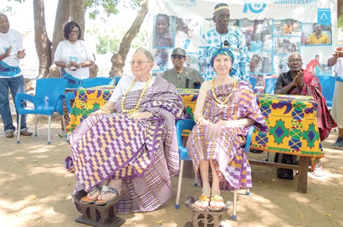 Nathan Levin (seated left), as Nene Pakporm Nyukpakpa Noryami Mantse, and Linda Donald, whose stool name is Naana Pakporm Nyukpakpa Noryami Manye, at the durbar