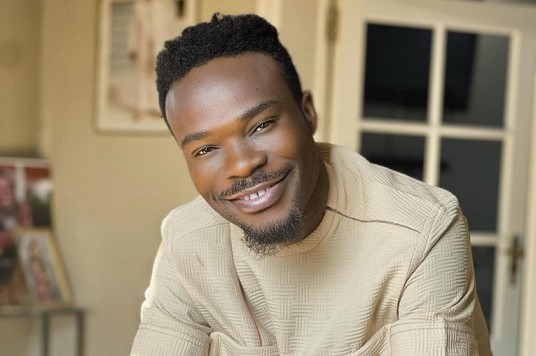 Pastor Kofy Pastor Kofy sings I'm Burning
