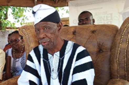 The road leading to the community. (inset) Kuoro Alhaji Abu Kontulo Dibon II, the Chief of Wasai The road leading to the community. (inset) Kuoro Alhaji Abu Kontulo Dibon II, the Chief of Wasai