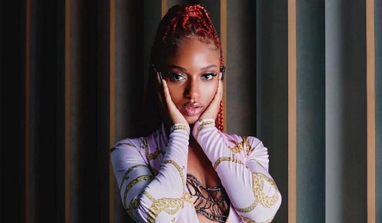 Ayra Starr Ayra Starr becomes first Nigerian female singer to hit 1 billion YouTube views