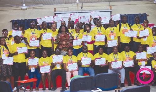 Dr Beatrice Wiafe Addai (middle), President and Founder of Breast Care International, together with media practitioners displaying their certificates at the seminar in Kumasi Dr Beatrice Wiafe Addai (middle), President and Founder of Breast Care International, together with media practitioners displaying their certificates at the seminar in Kumasi