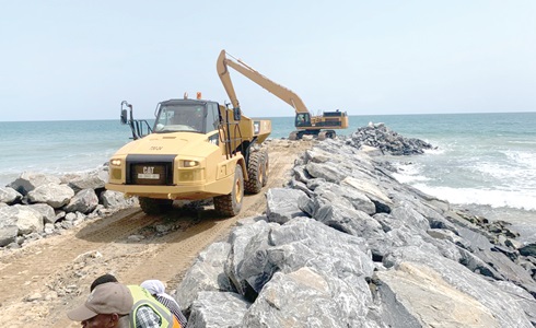 A groyne under construction at the Agavedzi