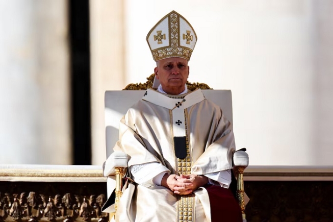 Pope Leo XIV celebrates a Mass for the Jubilee of Choirs, in Saint Peter's Square, at the Vatican, November 23, 2025. REUTERS/Vincenzo Livieri