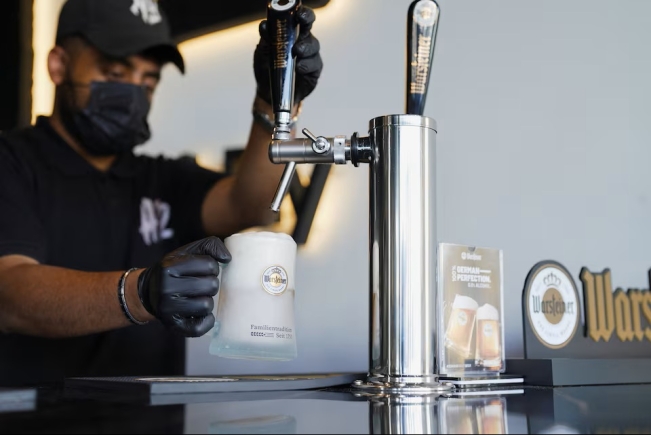 Saudi Arabia to open more alcohol stores for non Muslims - Reuters report