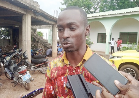 David Amoa, the Corporate Communications and Marketing  Lead at InnoHub, speaking to the  media after the training