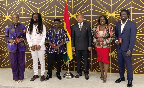 Samuel Okudzeto Ablakwa (3rd from right), Minister of Foreign Affairs, with Anita Erskine (left), Rocky Dawuni (2nd from left), Berthold Kobby Winkler Ackon, aka Wode Maya (3rd from left), Dentaa Amoateng (2nd from right) and Ibrahim Mahama (right)