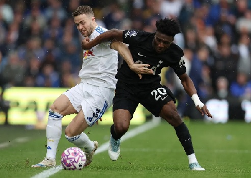 Mohammed Kudus challenges an opponent for the ball during the match Mohammed Kudus challenges an opponent for the ball during the match