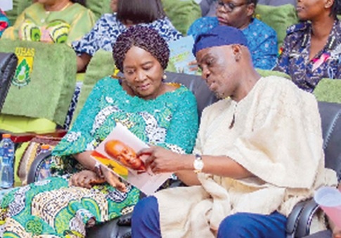 Haruna Iddrisu (right), Minister of Education, conferring with Vice-President Prof. Naana Jane Opoku-Agyemang at the Ghana Teacher Prize Awards Haruna Iddrisu (right), Minister of Education, conferring with Vice-President Prof. Naana Jane Opoku-Agyemang at the Ghana Teacher Prize Awards