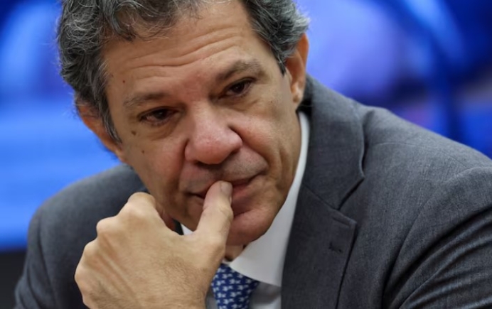 Brazil's Finance Minister Fernando Haddad attends a meeting of the Committee on Agriculture, Livestock, Supply and Rural Development of the Chamber of Deputies in Brasilia, Brazil September 24, 2025. REUTERS/Adriano Machado Purchase Licensing Rights
