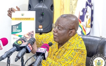 Dr Nii Moi Thompson launching the report Dr Nii Moi Thompson launching the report