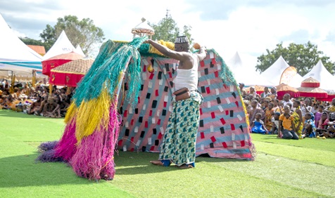 What moves the Zangbetɔ about remains a mystery as an open one shows no human in it