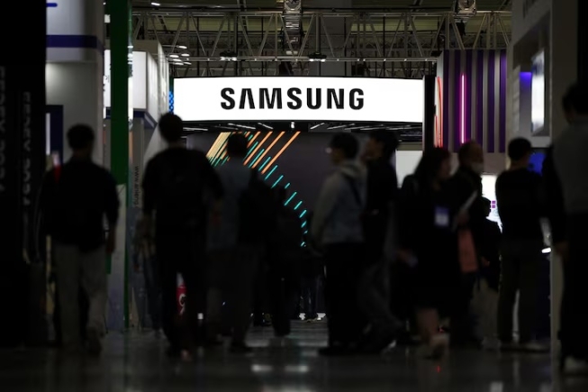 The logo of Samsung Electronics is seen at its booth during The 26th Semiconductor Exhibition 2024 in Seoul, South Korea, October 23, 2024. REUTERS/Kim Hong-Ji