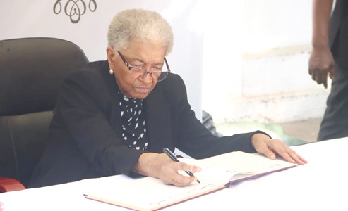 Ellen Johnson Sirleaf, former President of Liberia, signing the book of condolence. Ellen Johnson Sirleaf, former President of Liberia, signing the book of condolence.