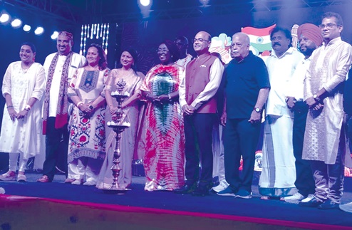 Abla Dzifa Gomashie (5th from left), Minister of Tourism, Culture and Creative Arts, and Manish Gupta, High Commissioner of India to Ghana, with other Indian officials at the 2025 Indian Fest Abla Dzifa Gomashie (5th from left), Minister of Tourism, Culture and Creative Arts, and Manish Gupta, High Commissioner of India to Ghana, with other Indian officials at the 2025 Indian Fest