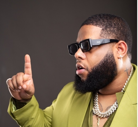 My Father died when I was 12 so I’m not a ‘Dbee’